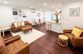 The Swan Lakehouse, on Budgewoi Lake